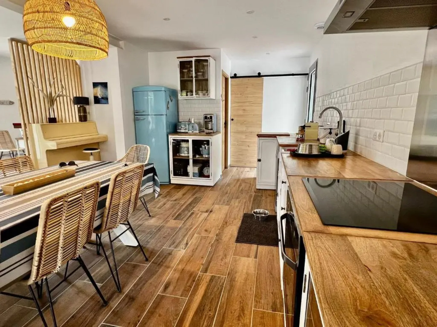 Villa de charme avec piscine à 500m des plages