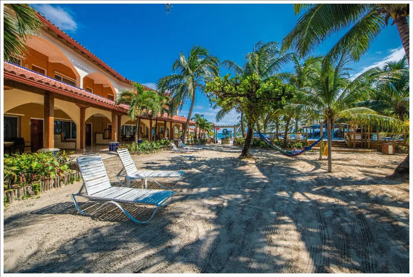 Sunbreeze Hotel