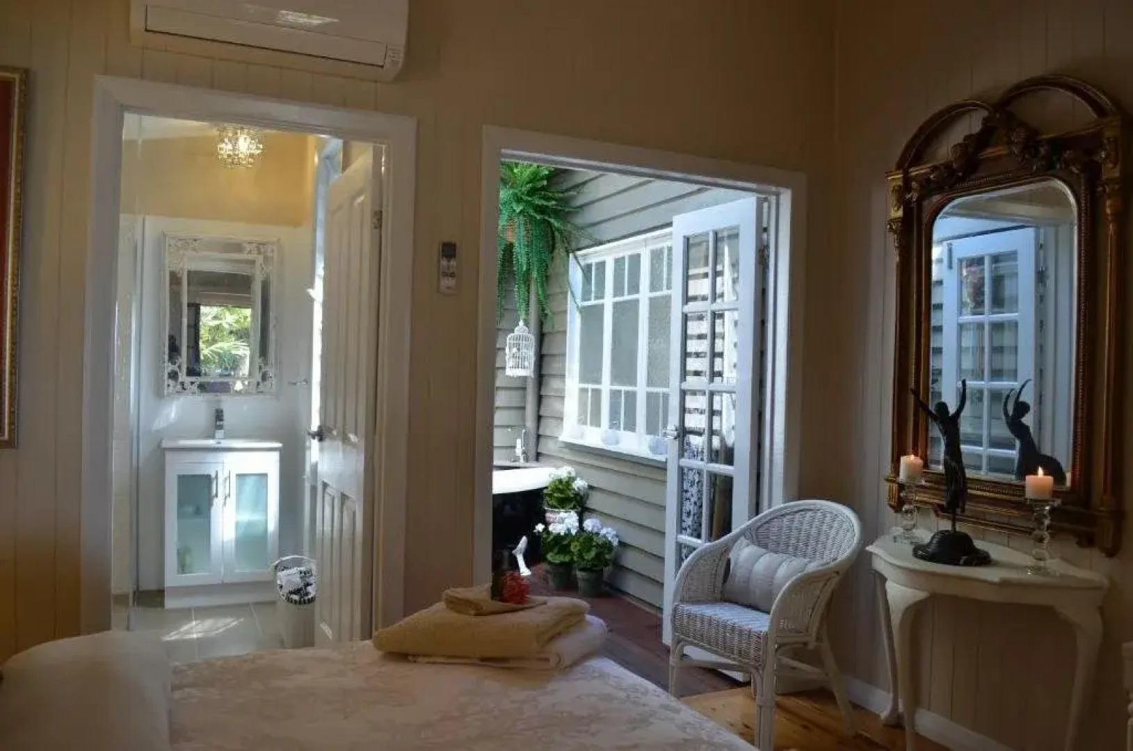 Machans Beach Bed & Breakfast