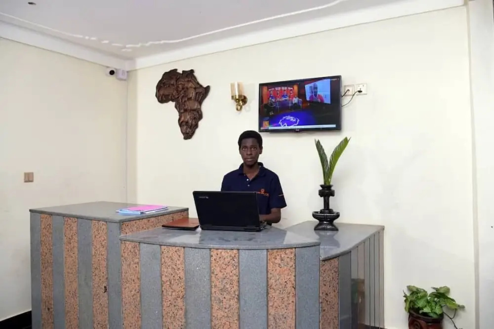 Golden View Hotel Ibanda