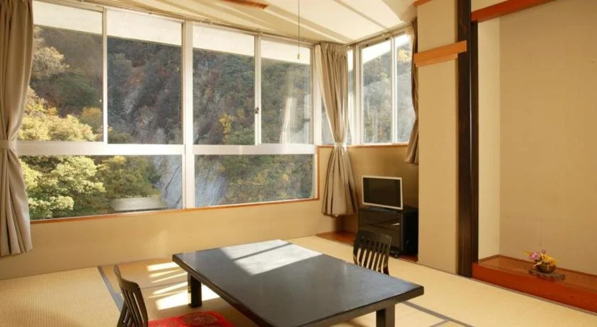 Itoen Hotel Oze Oigami Sanrakuso