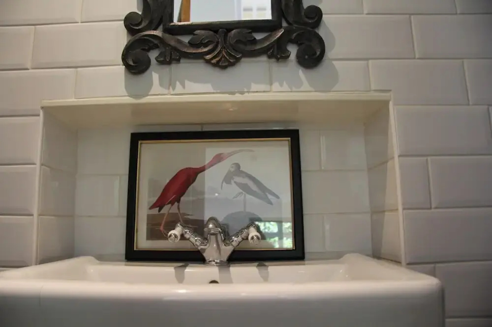 Woodlands Cozy Cottage in Gerrards Cross, Sleeps 2