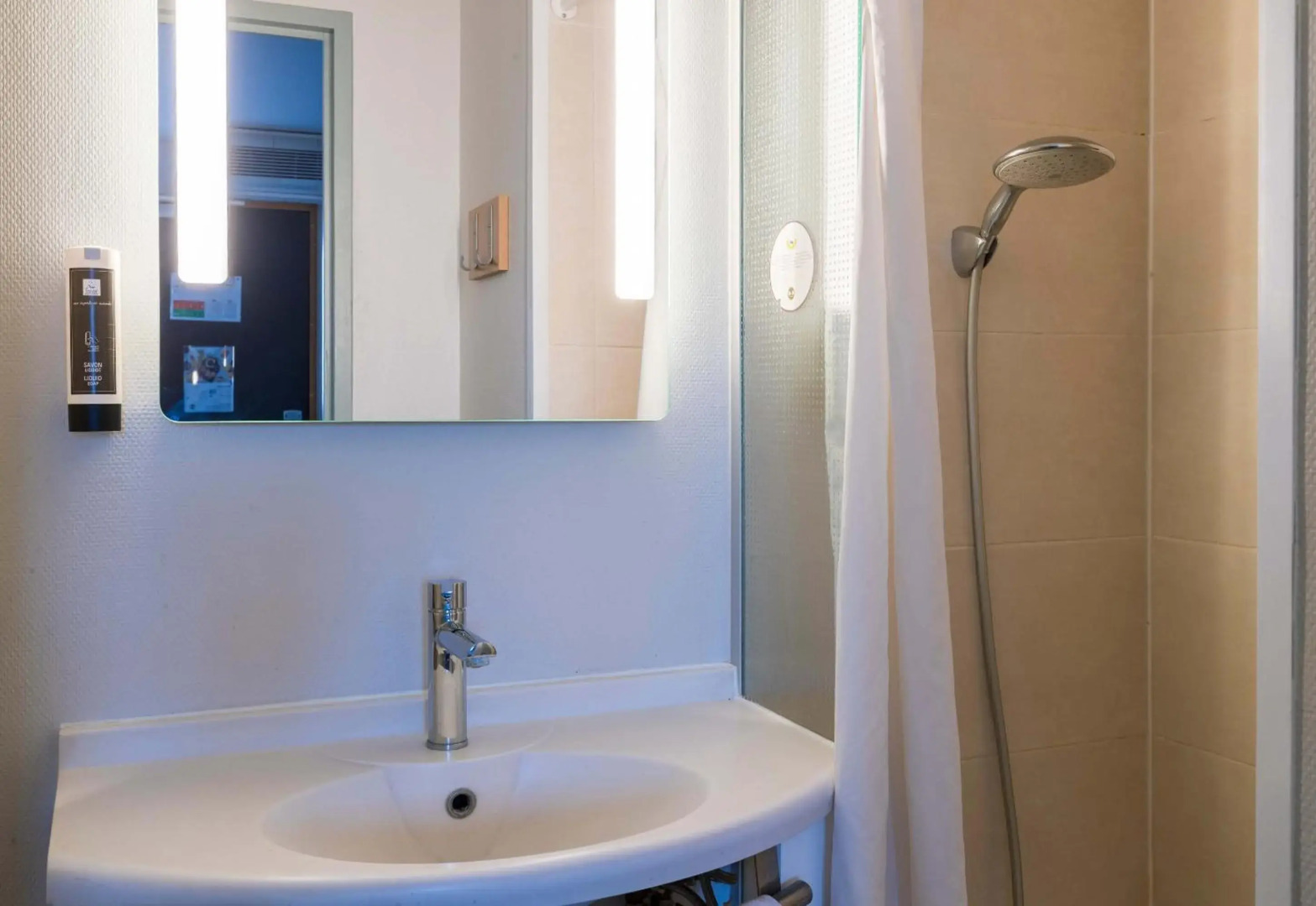 B&B Hotel Orléans Ouest la Chapelle-Saint-Mesmin