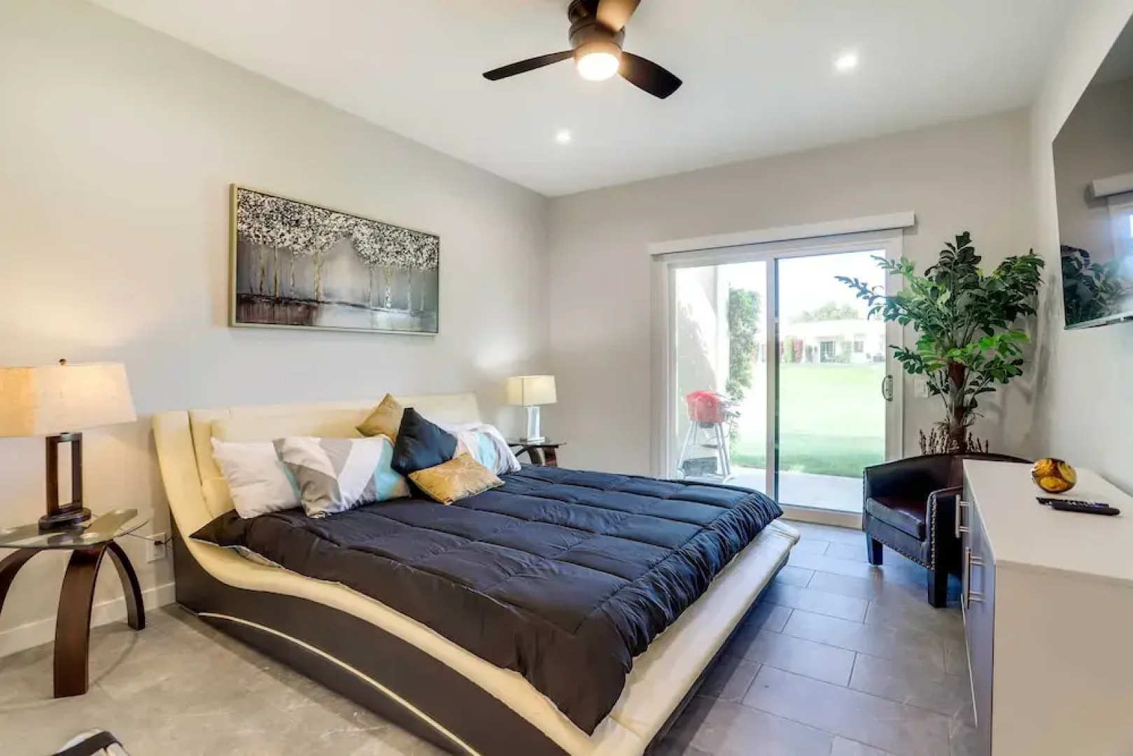 Golf Haven w/ Pool Access - 5 Mi to Palm Springs