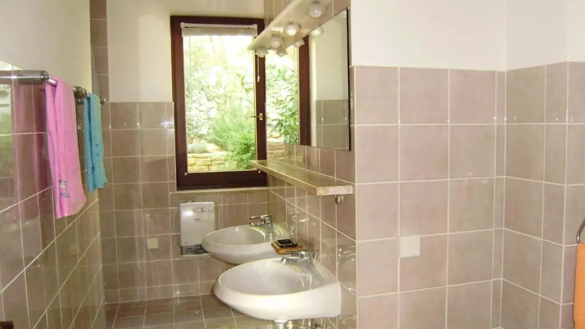 Egidio Gigi Bellich holiday apartments family houses