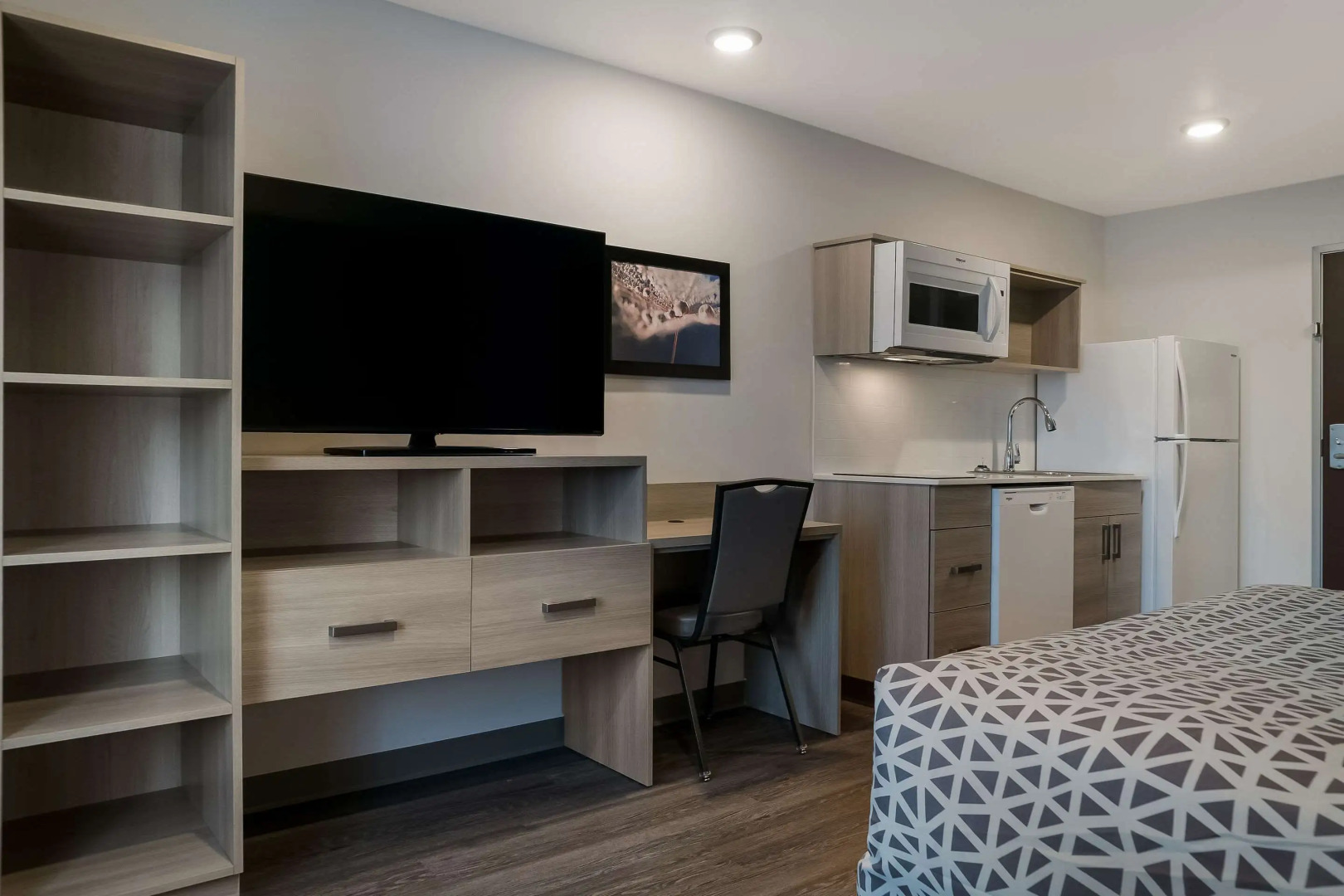 Woodspring Suites Detroit Sterling Heights