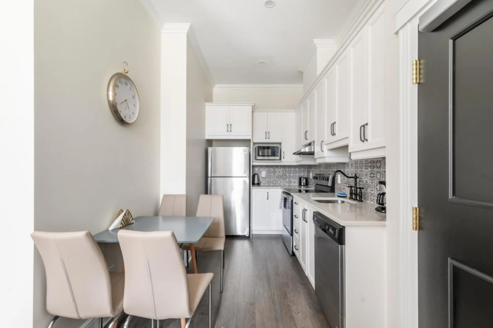 Heritage Rideau 1Br Apartment Free Parking