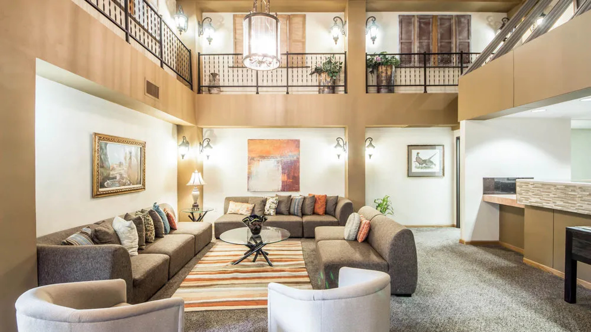 Comfort Inn Midwestern Square