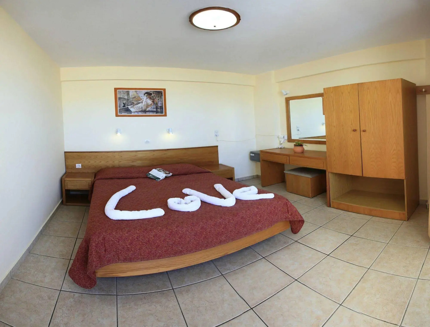 Отель Menia Beach