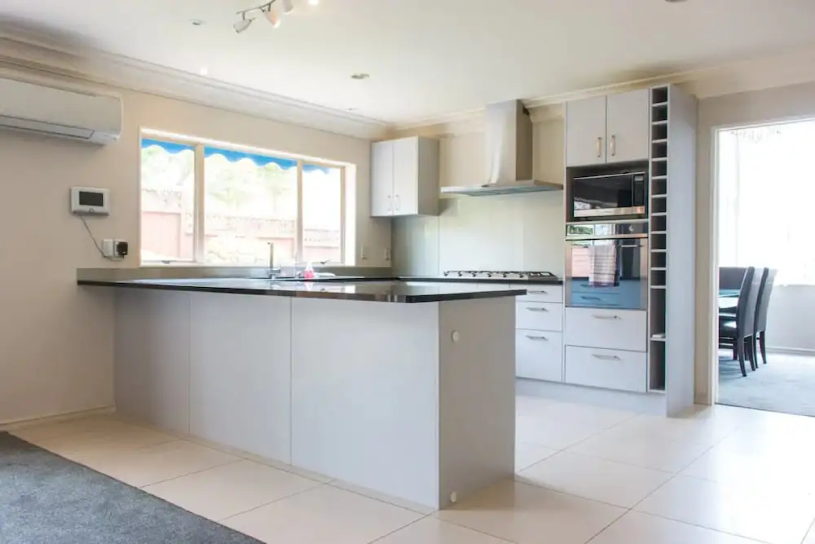 Elegant 6 Bedroom Home in East Auckland