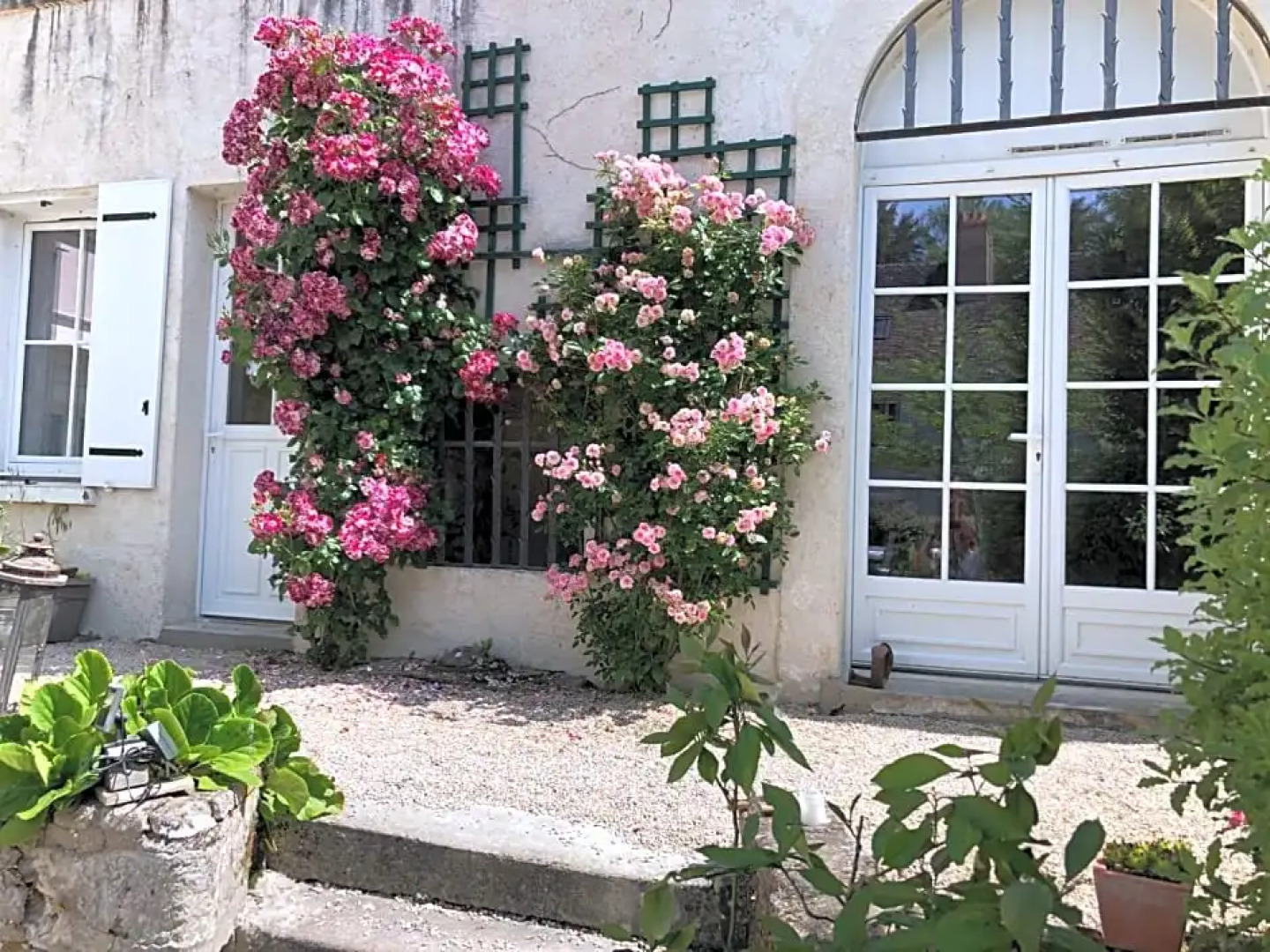 Les Troglos de la Tufolière