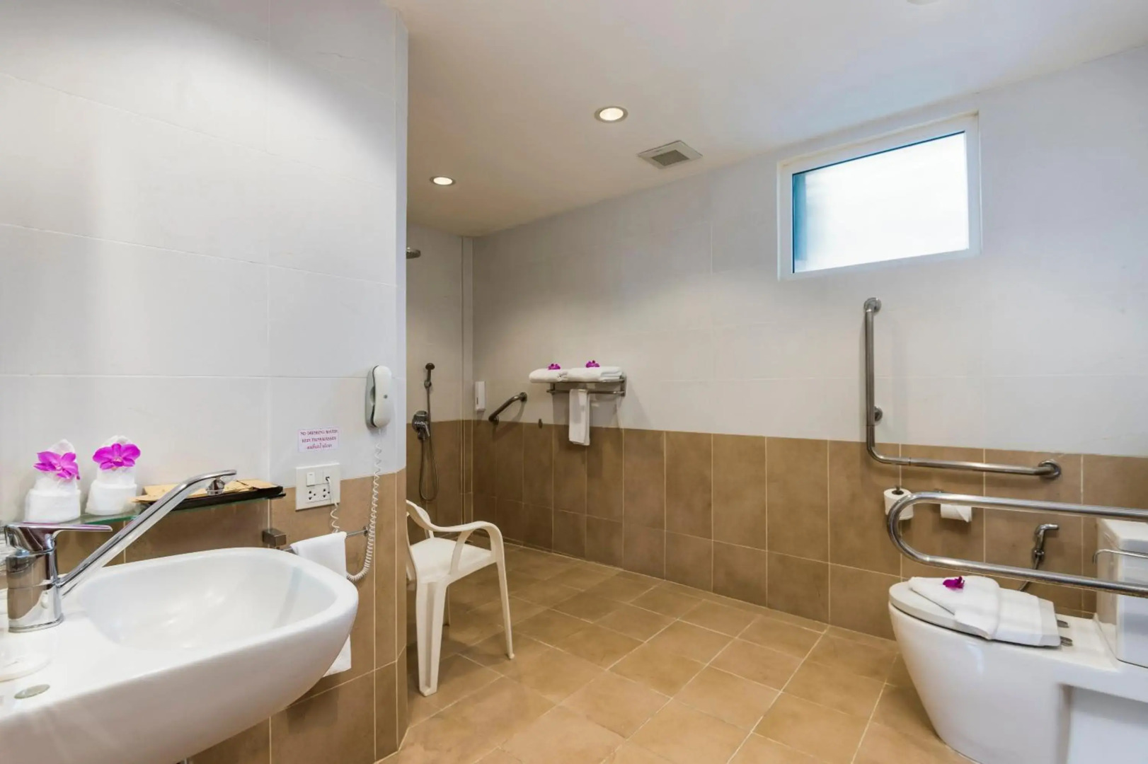 Crowne Plaza Chicago SW - Burr Ridge by IHG