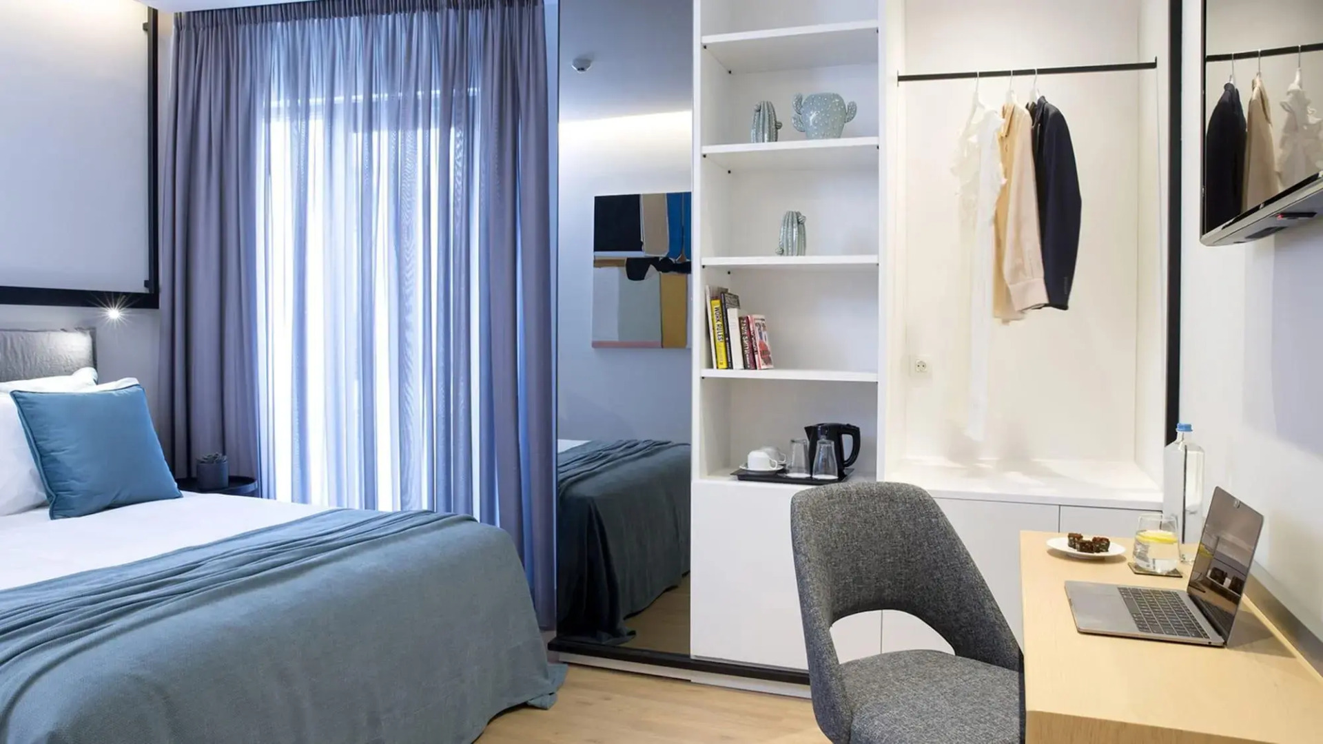 The Alex Monte Kastella