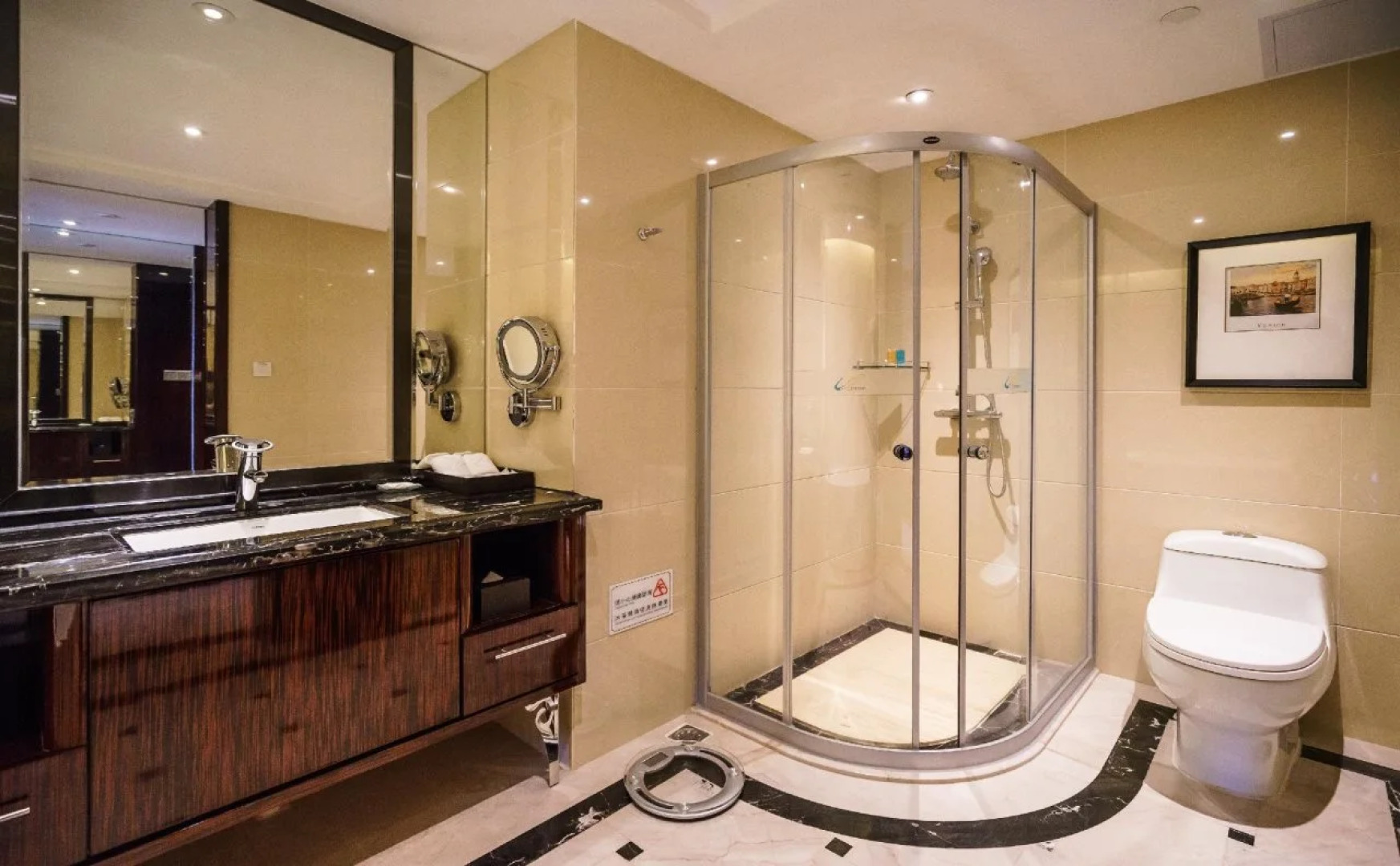 Kaiping Jade Bay Funyard Phoenix Hotel