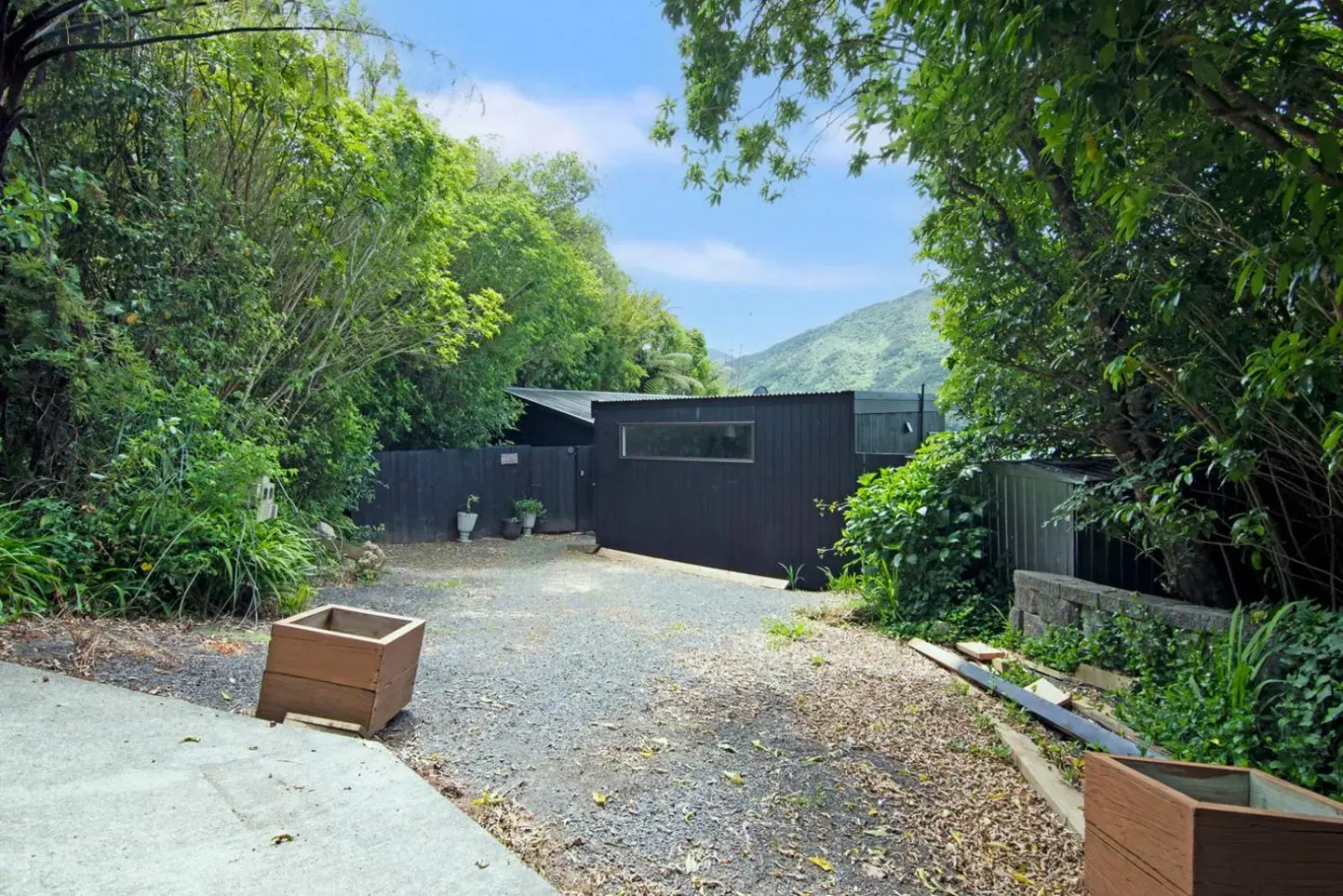 Thirsty Weta Belvue - Havelock Holiday Home