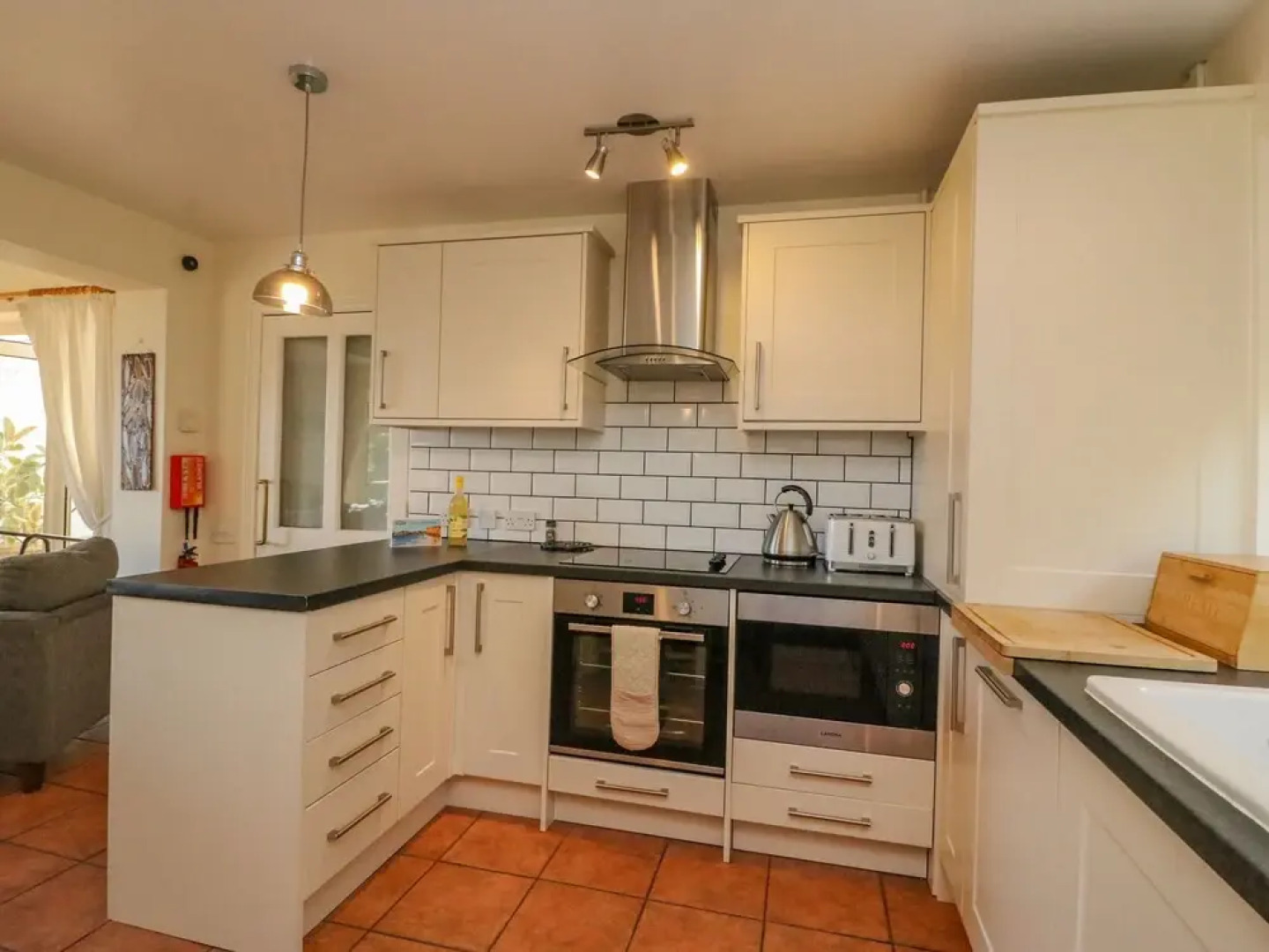 Mimosa Cottage, West Bexington