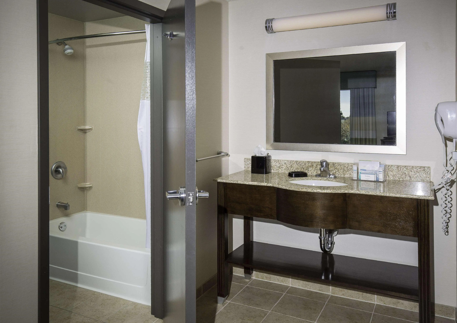 Hampton Inn & Suites Suisun City Waterfront