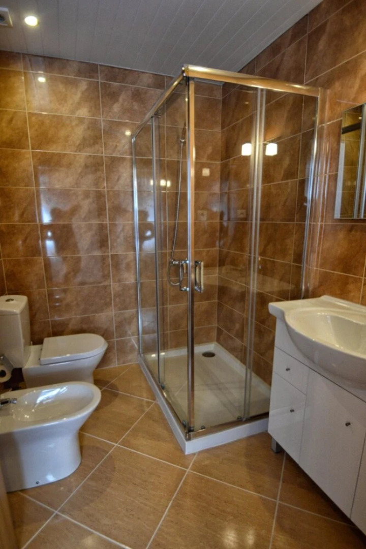 House With 8 Bedrooms in Celorico de Basto, With Pool Access, Furnishe