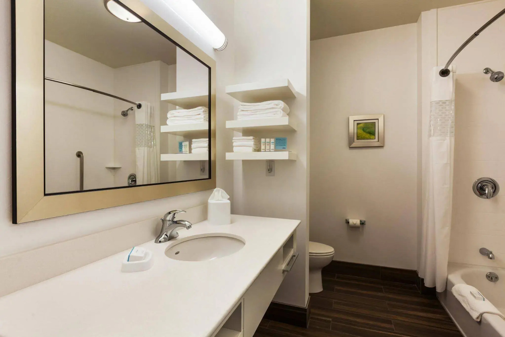 Hampton Inn & Suites Portland/Hillsboro-Evergreen Park