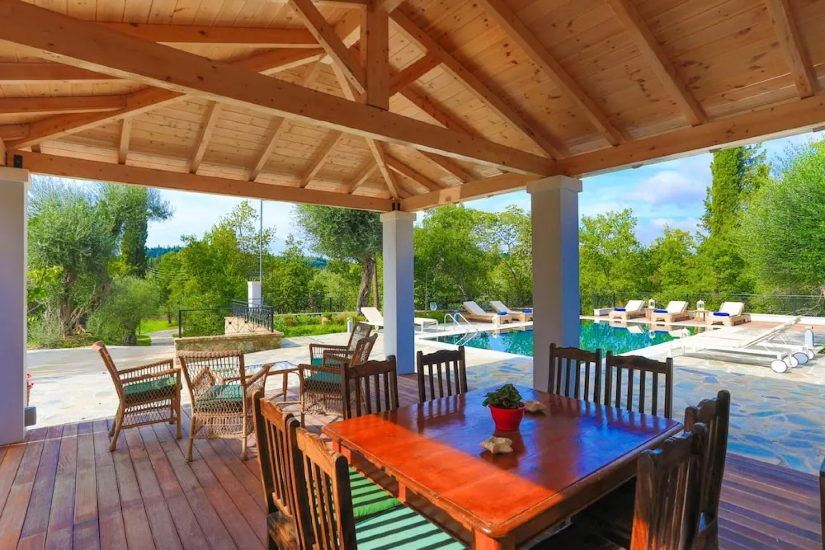 Achilleion Forest Villa