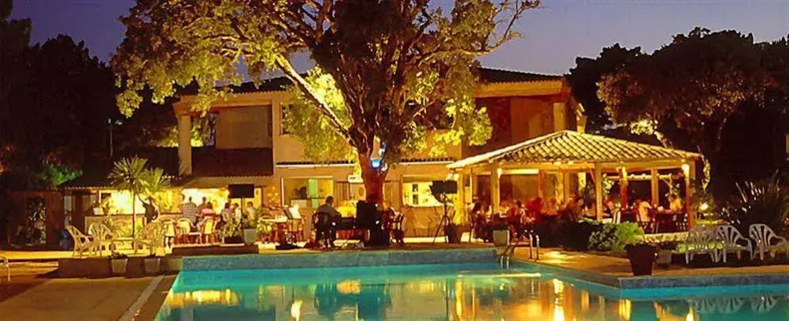 Residence Fiori Di Cala Rossa