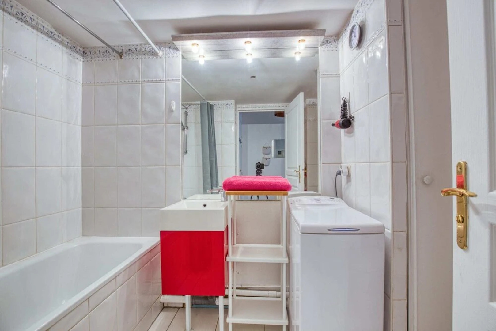 Nice Apartment With Terrace in Charenton