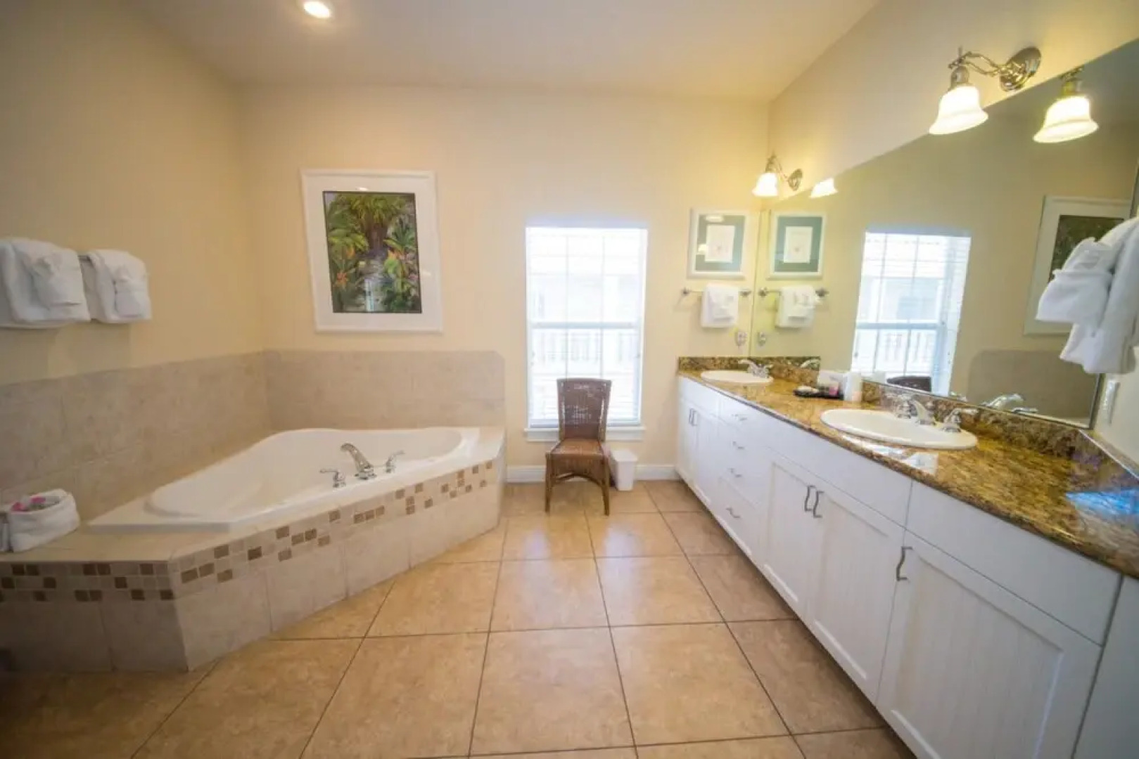 Tortuga Inn Beach Resort