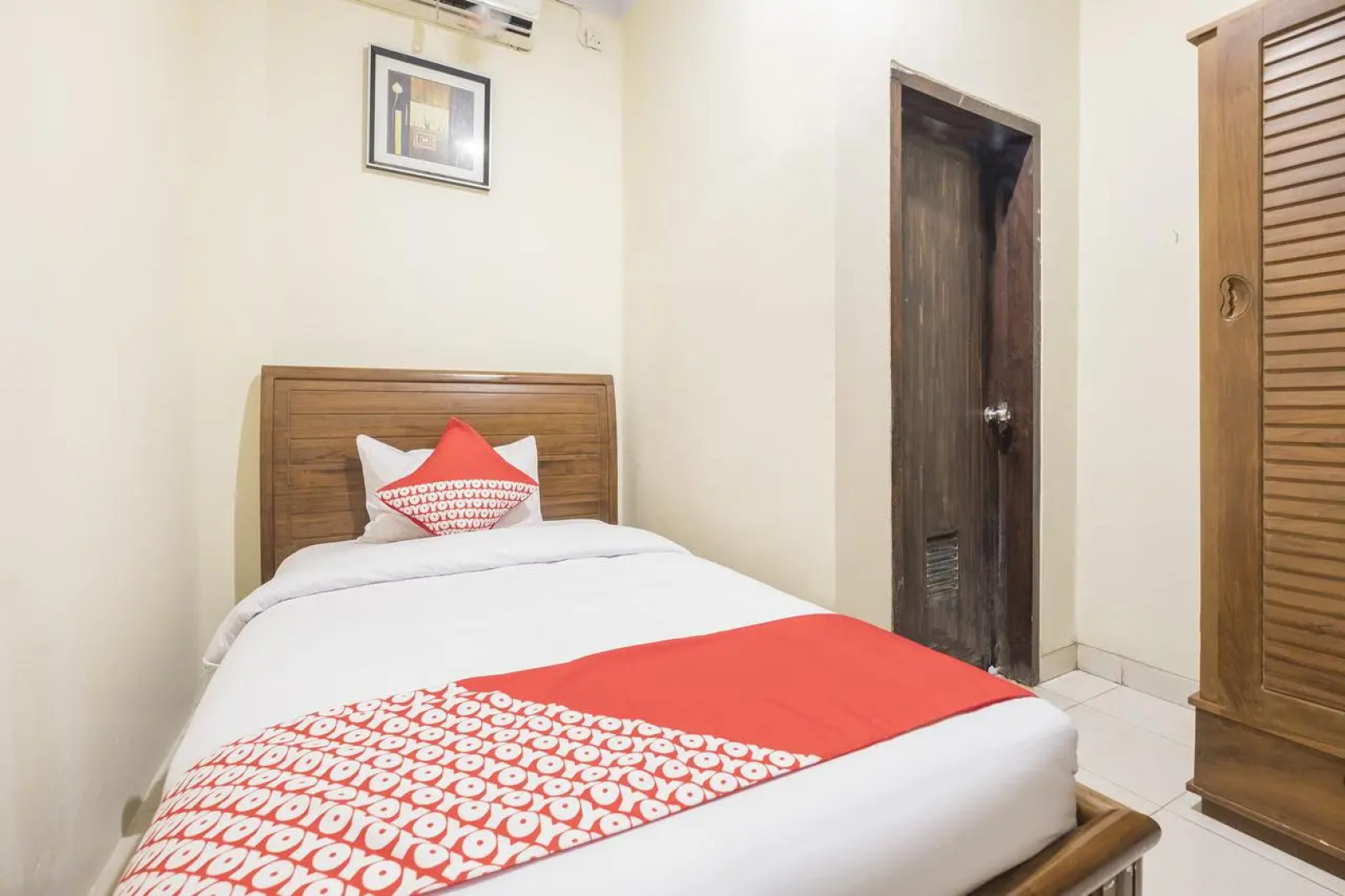 OYO 824 Makassar Guest House