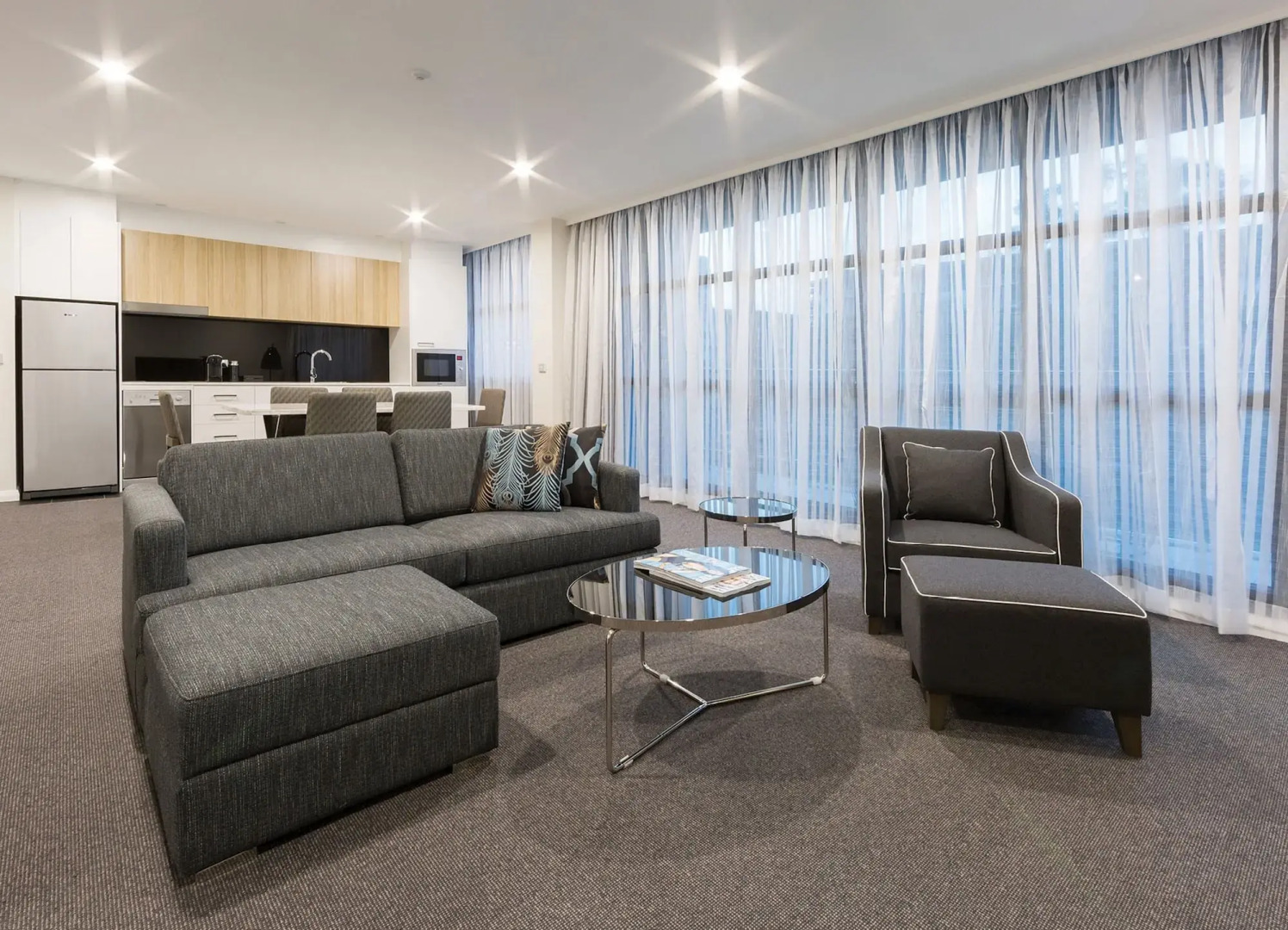 Avenue Hotel Canberra