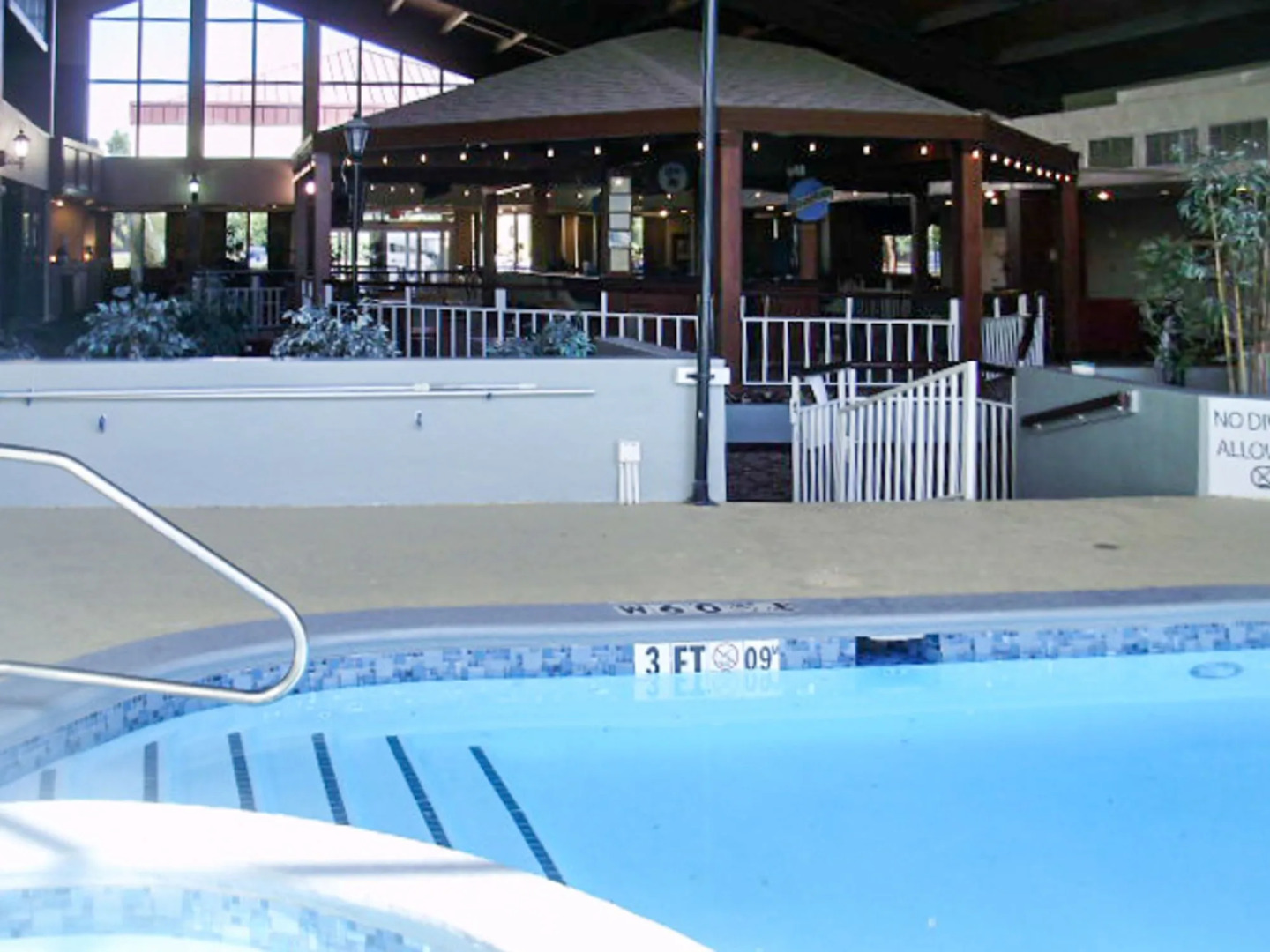 Ramada by Wyndham Shreveport Airport