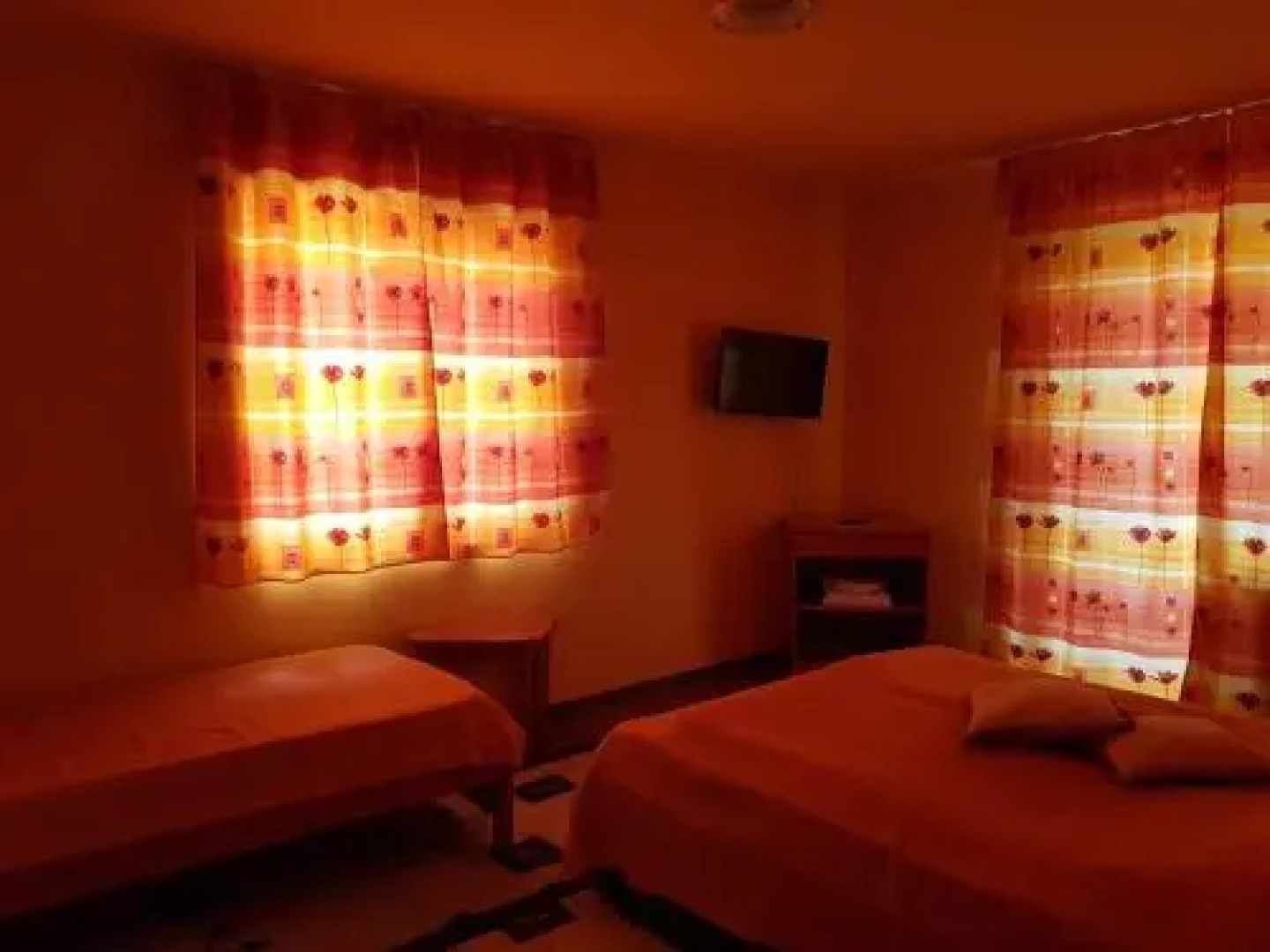 Raza Soarelui Pension