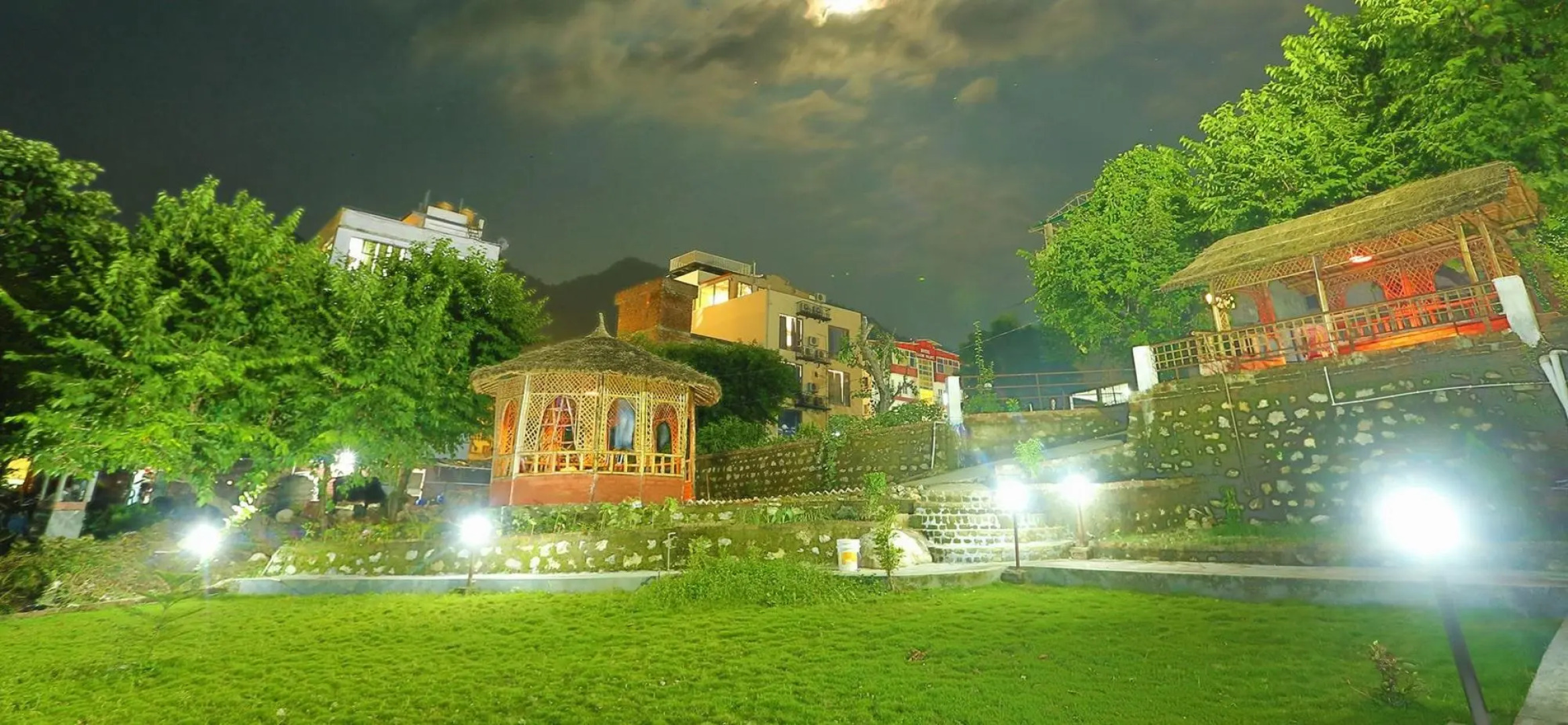 Raj Resort