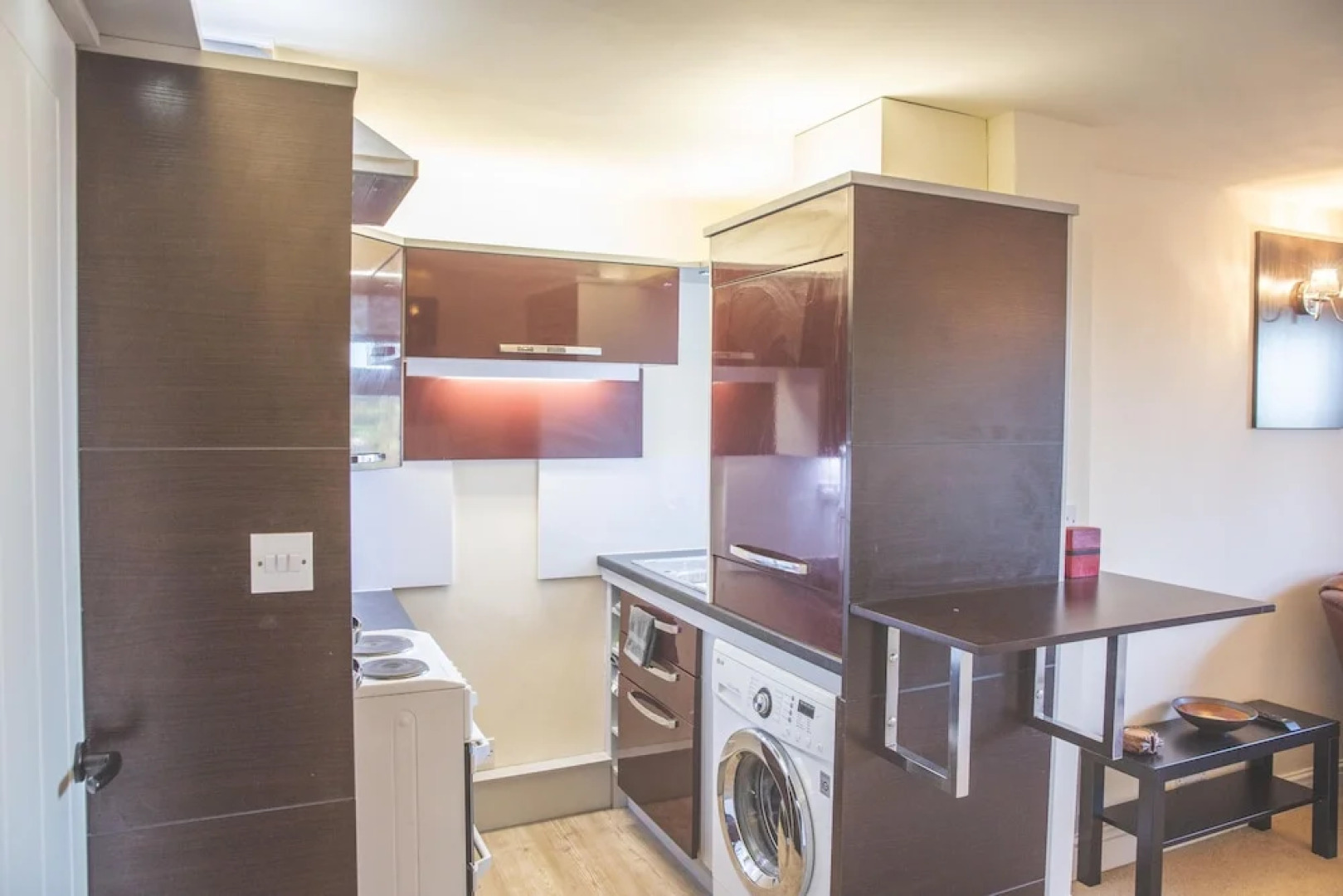 I'm Your Host - Ibstock High Street Haven