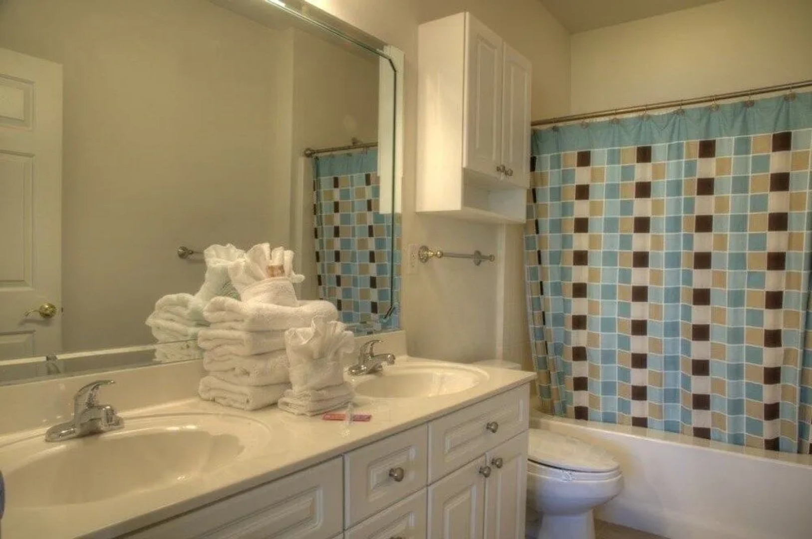 Magnolia Pointe 101 4847 3 Br home by RedAwning