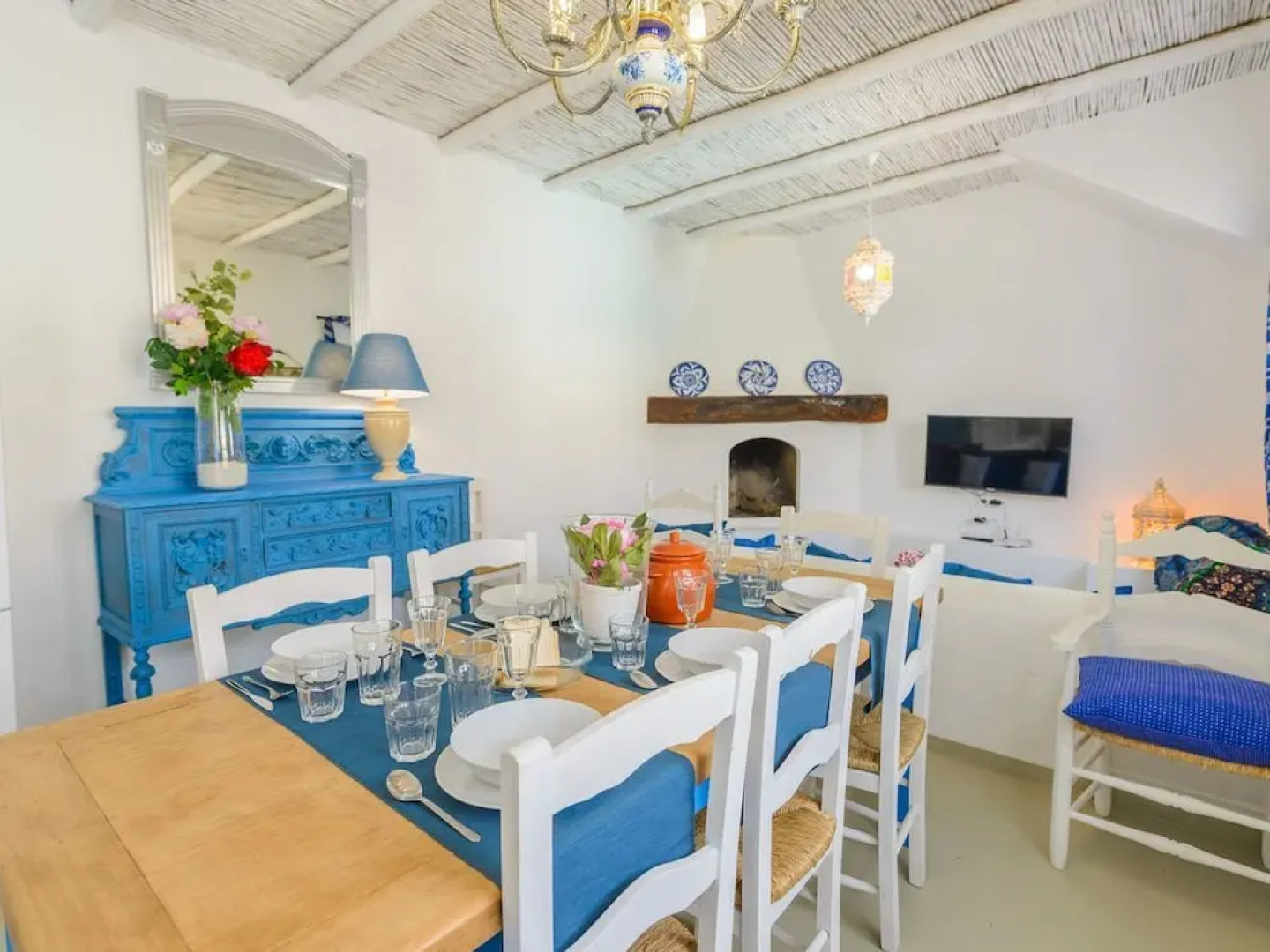 Casa DE LA Tita Vitoria