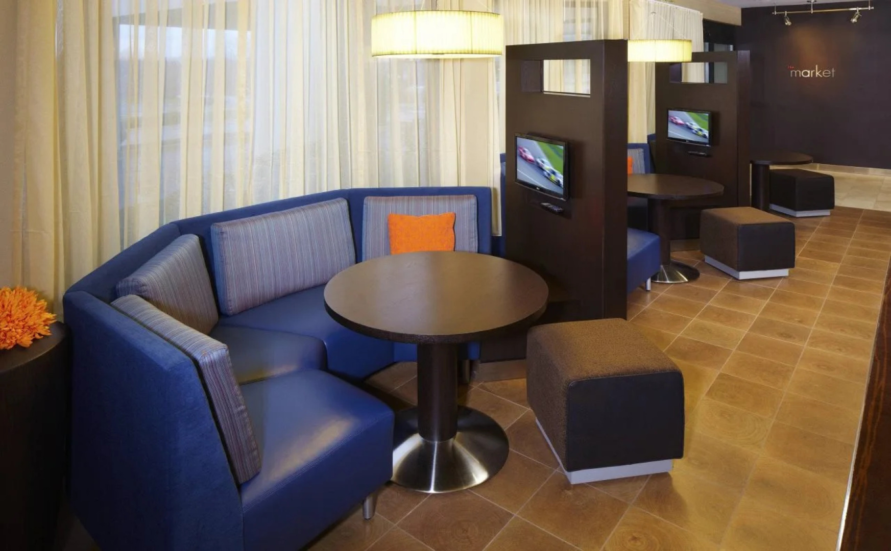 Spark by Hiton Bettendorf Quad Cities