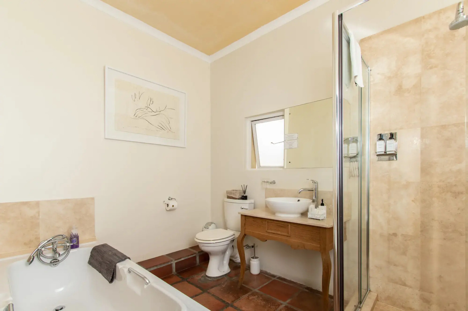 Auberge Burgundy Guest House