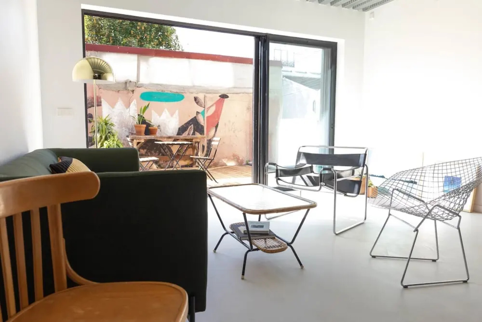 Loft With 4 Bedrooms, Terrace, Very Close to Paris