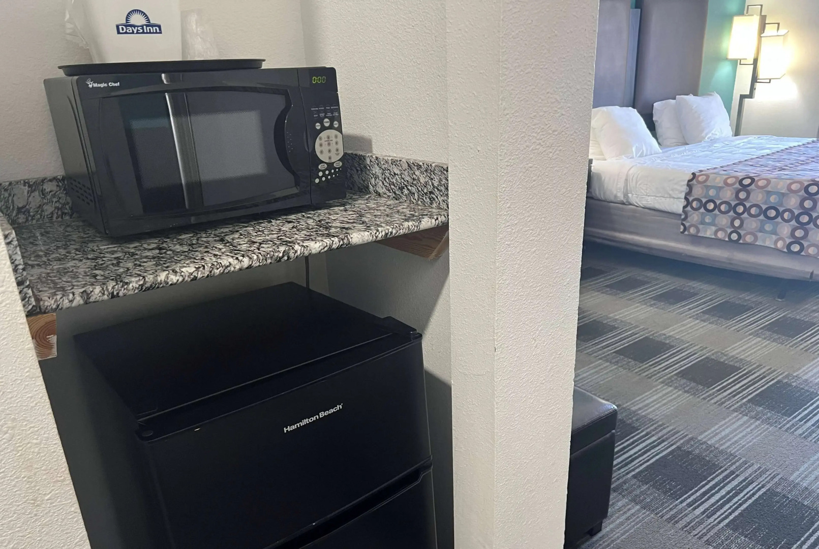 Days Inn by Wyndham Alva