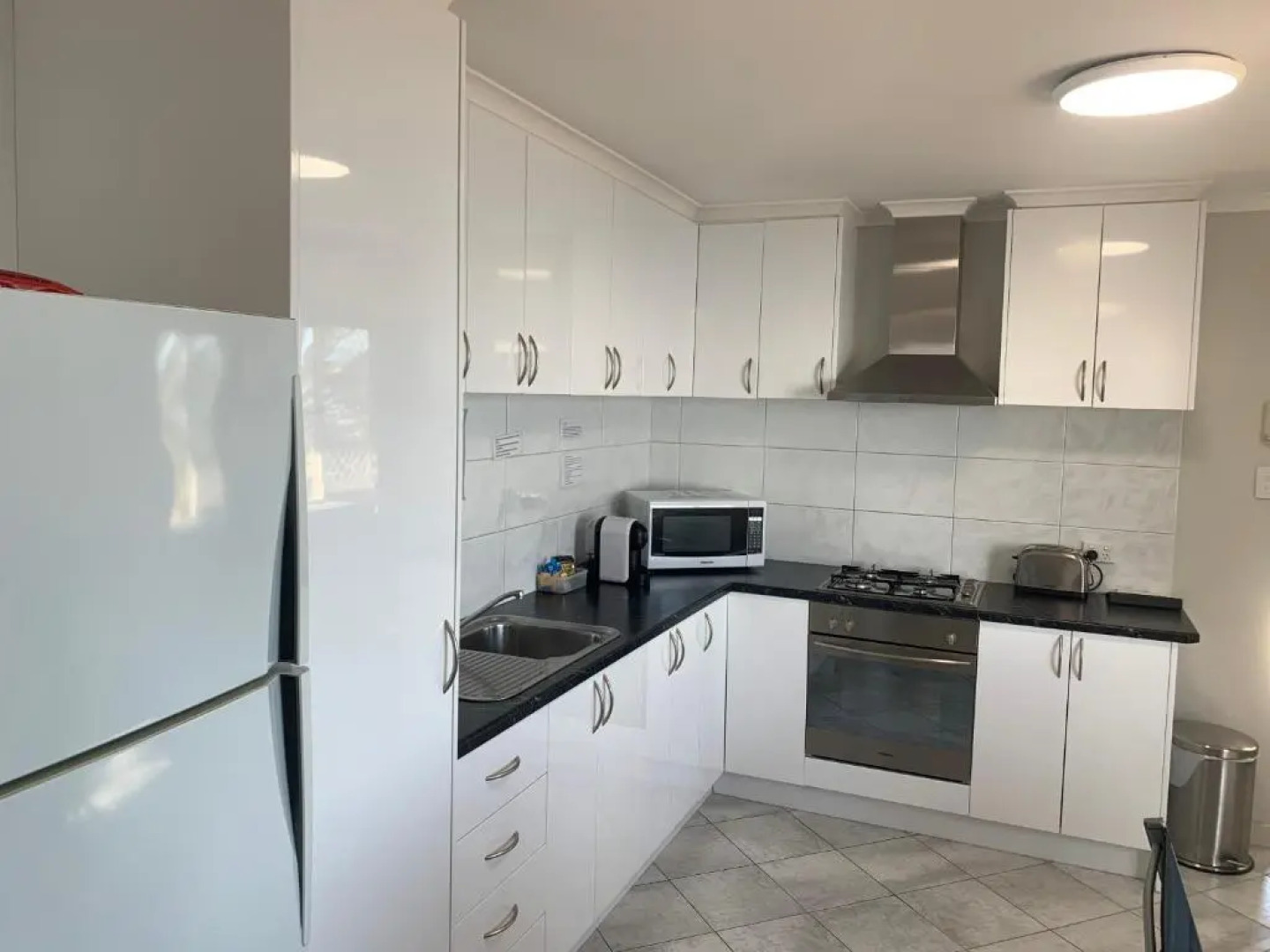 Beachside & Jetty View Apartment 7 - Sea Eagle Nest Apartment