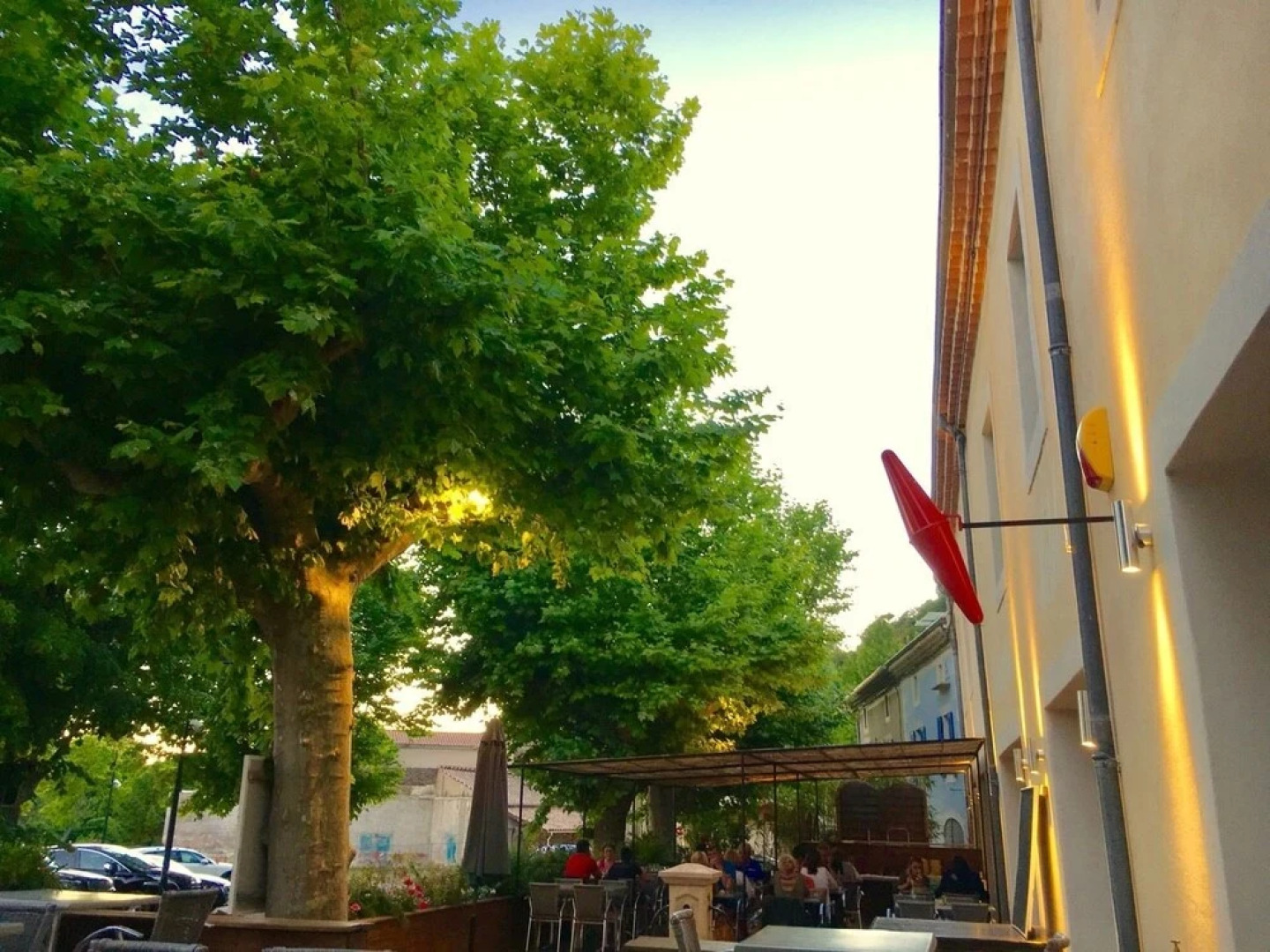 Hôtel Restaurant le Champ de Mars