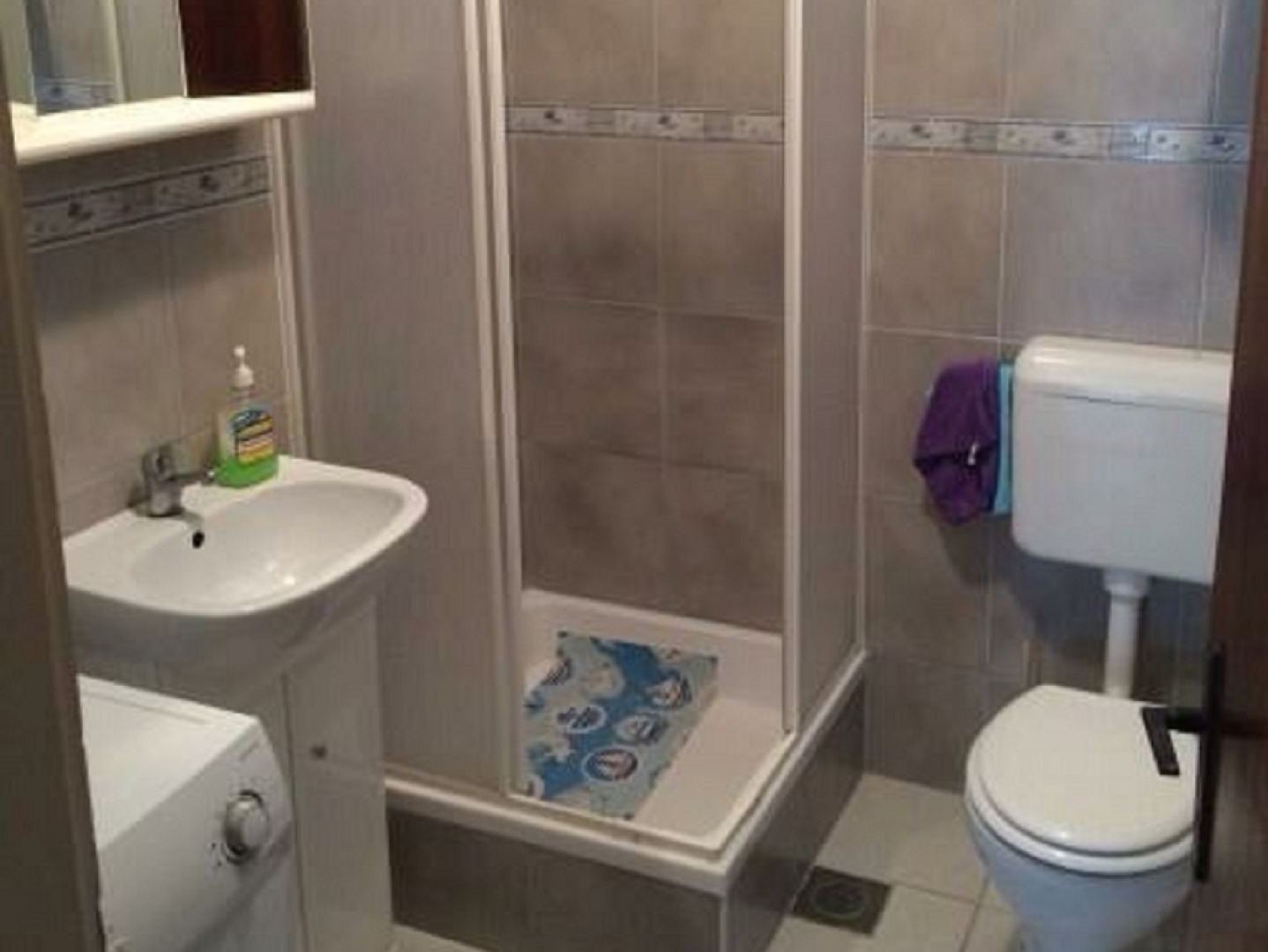 Apartment Josip - with parking: A1 Rogoznica, Riviera Sibenik