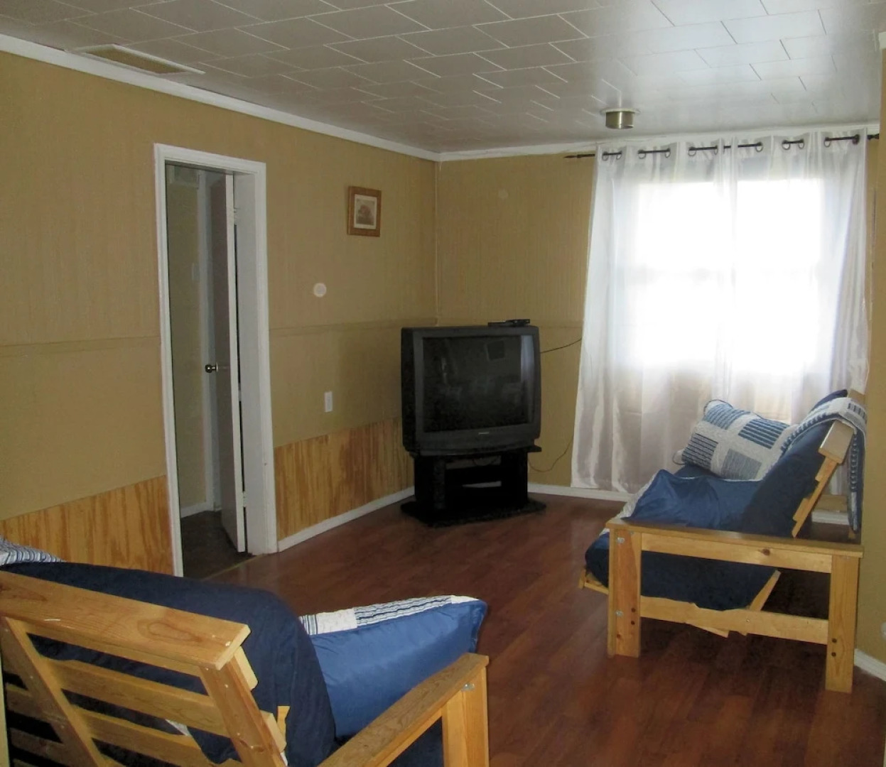 Edgewater Resorts - Edgewater Inn