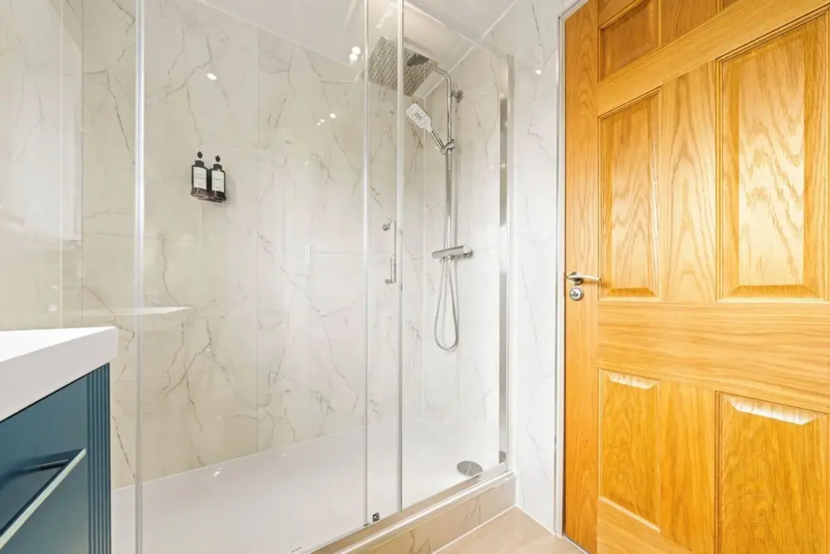 Modern 3Bed Home Next To Glasgow Airport