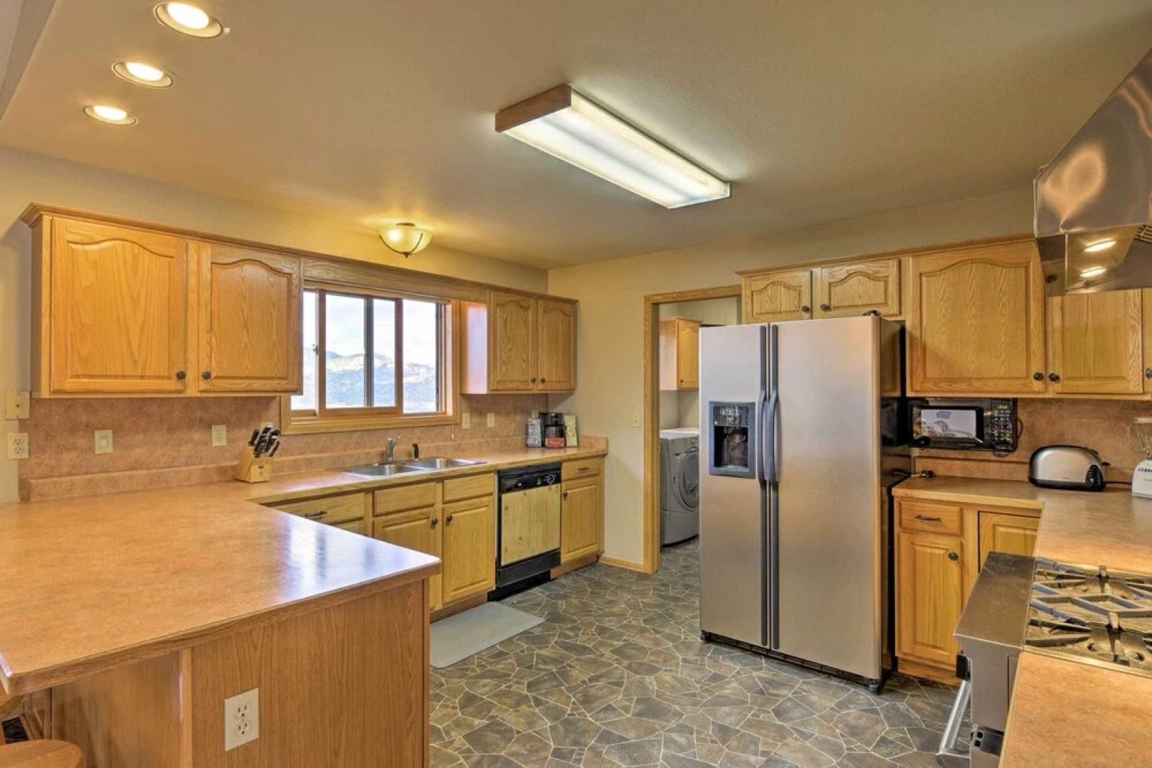 Buena Vista Home w/ Stunning Views on ~ 7 Acres!