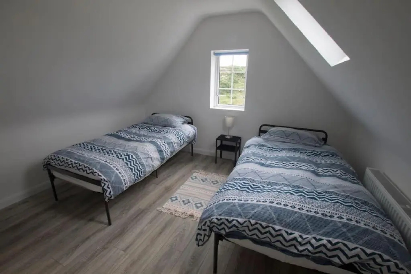 Cosy 3 bedroom seaside cottage