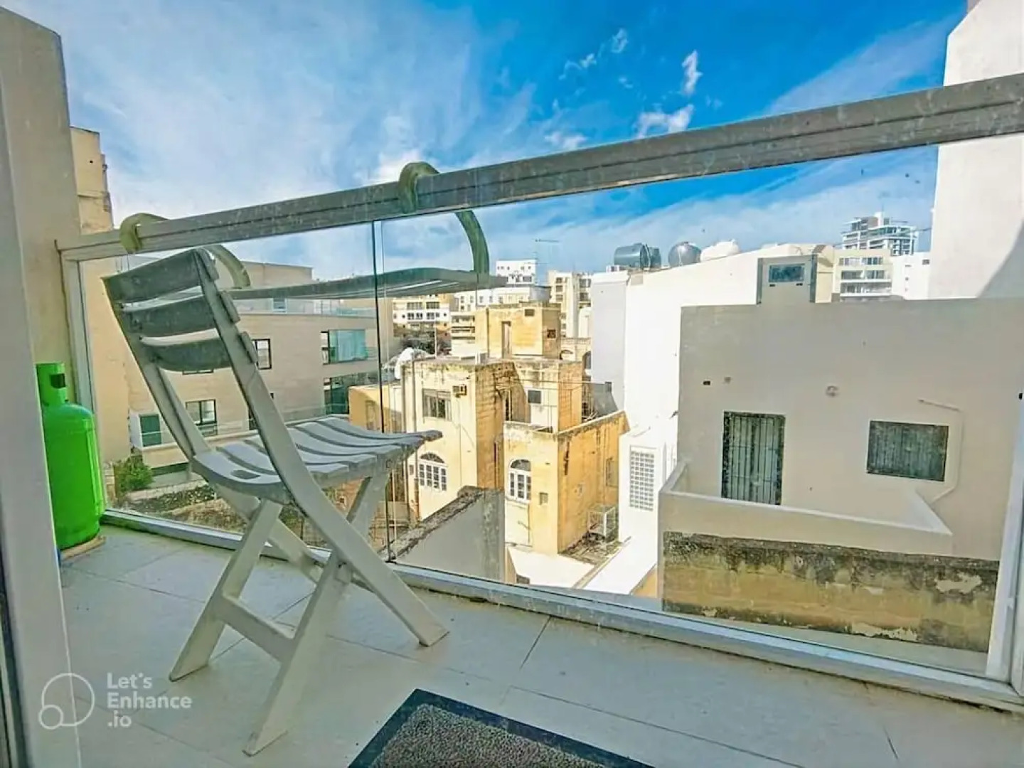 Remarkable 2-bed Apartment in St Julians