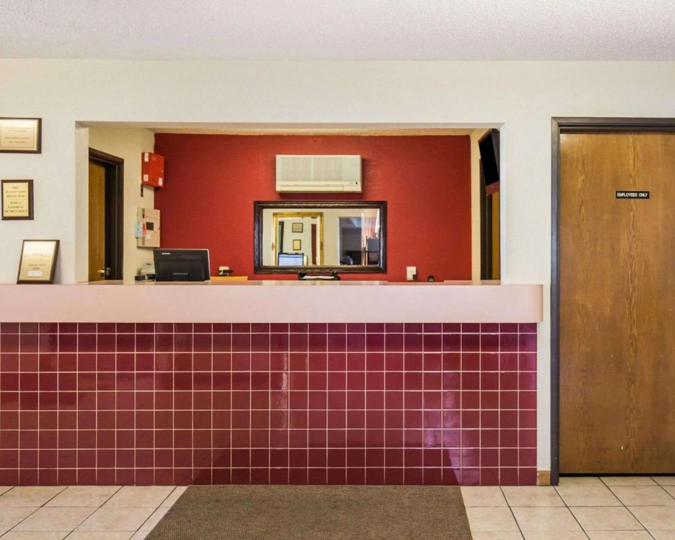 Rodeway Inn Cedar Rapids Westdale