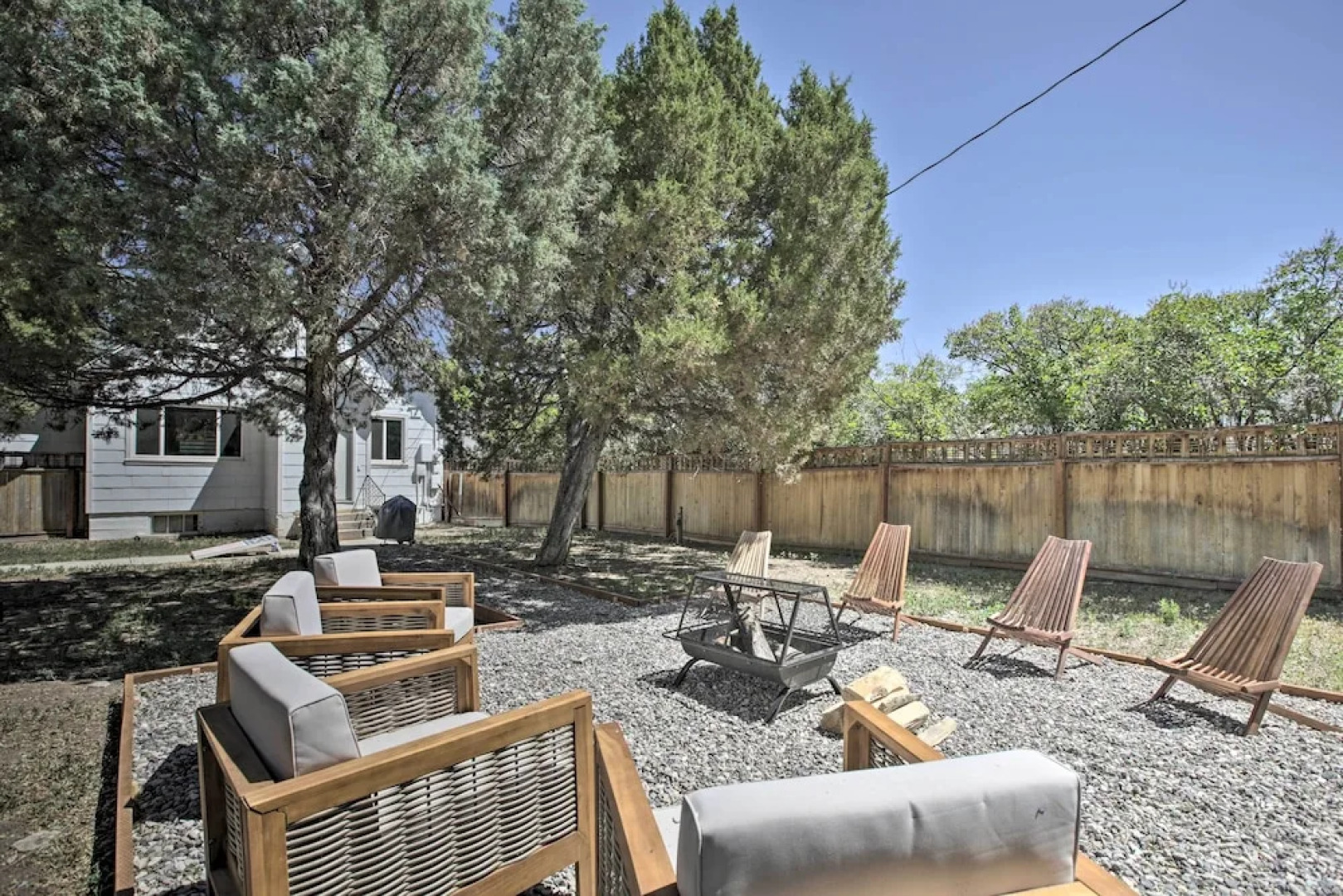 Central Thermopolis Home: 1 Mi to Hot Springs!