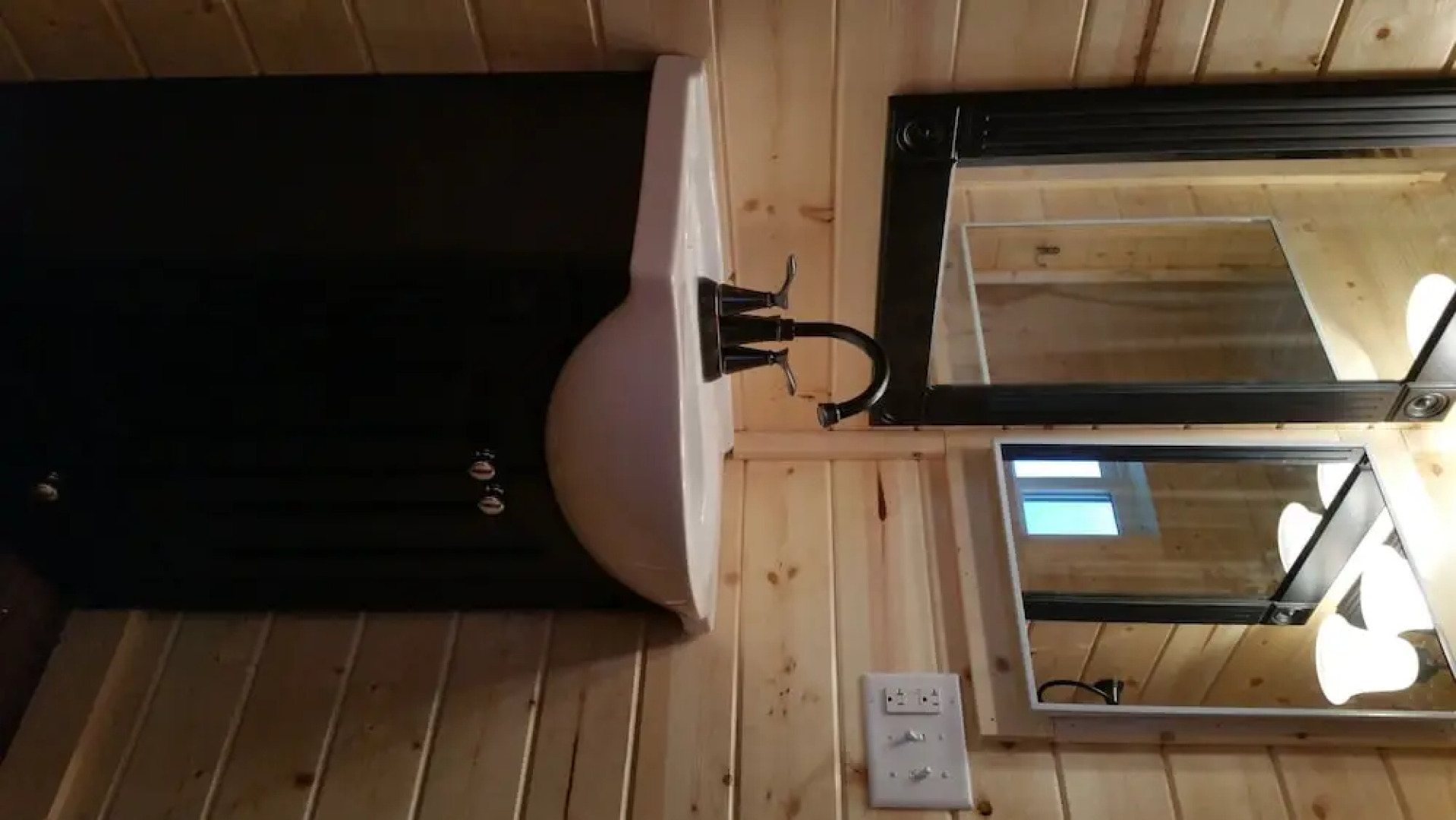 The Lodge at Van Hook